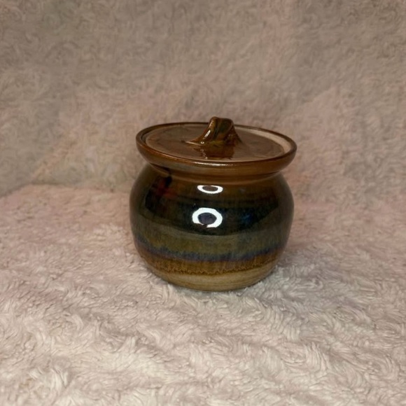 Bruce Nyeste Signed Ceramic Honey Pot, Mud Sweat And Tears Pottery, Canada, BC - Picture 3 of 9